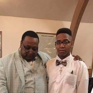 Meet your Posher, Desmonde